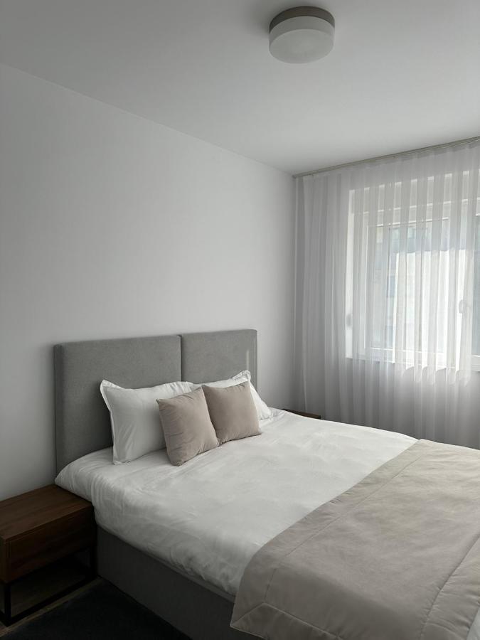 Airstay Prishtinë Luaran gambar