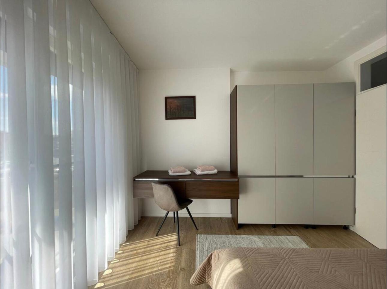 Airstay Prishtinë Luaran gambar