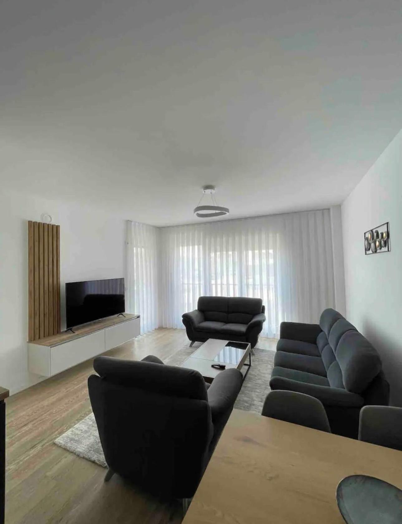 Airstay Prishtinë Luaran gambar