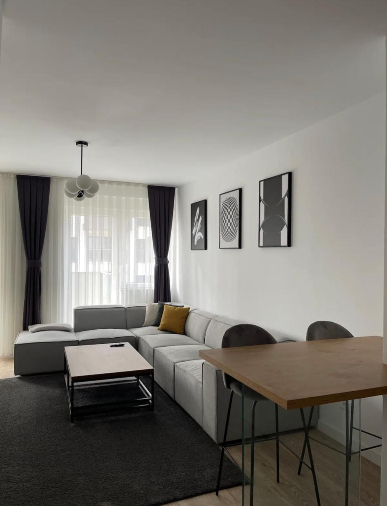 Airstay Prishtinë Luaran gambar