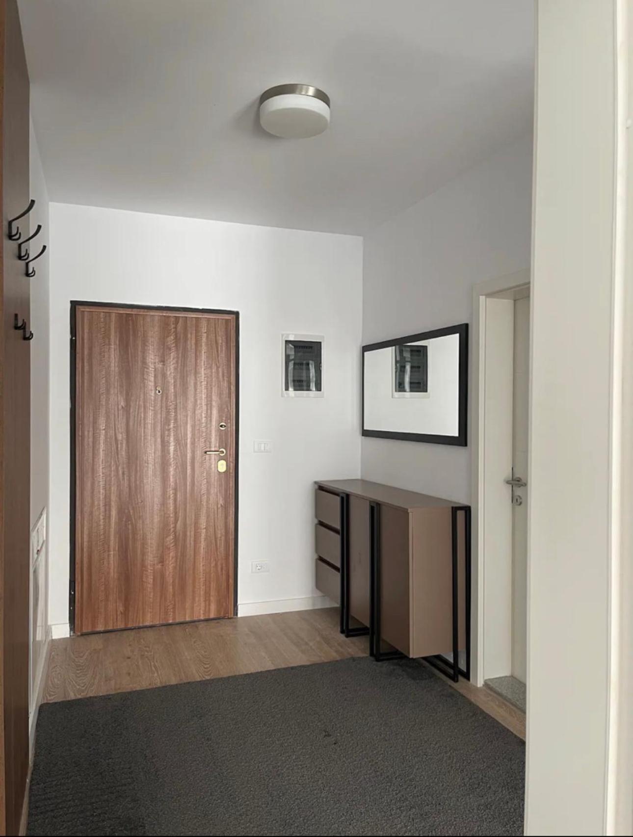 Airstay Prishtinë Bilik gambar