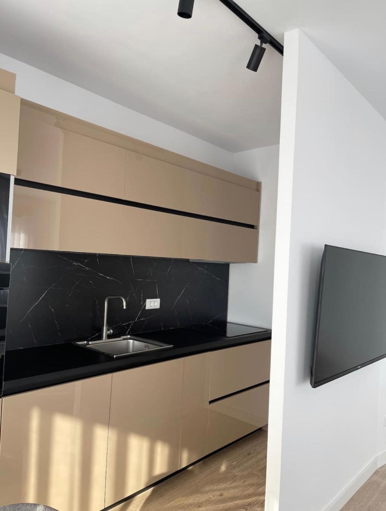 Airstay Prishtinë Luaran gambar