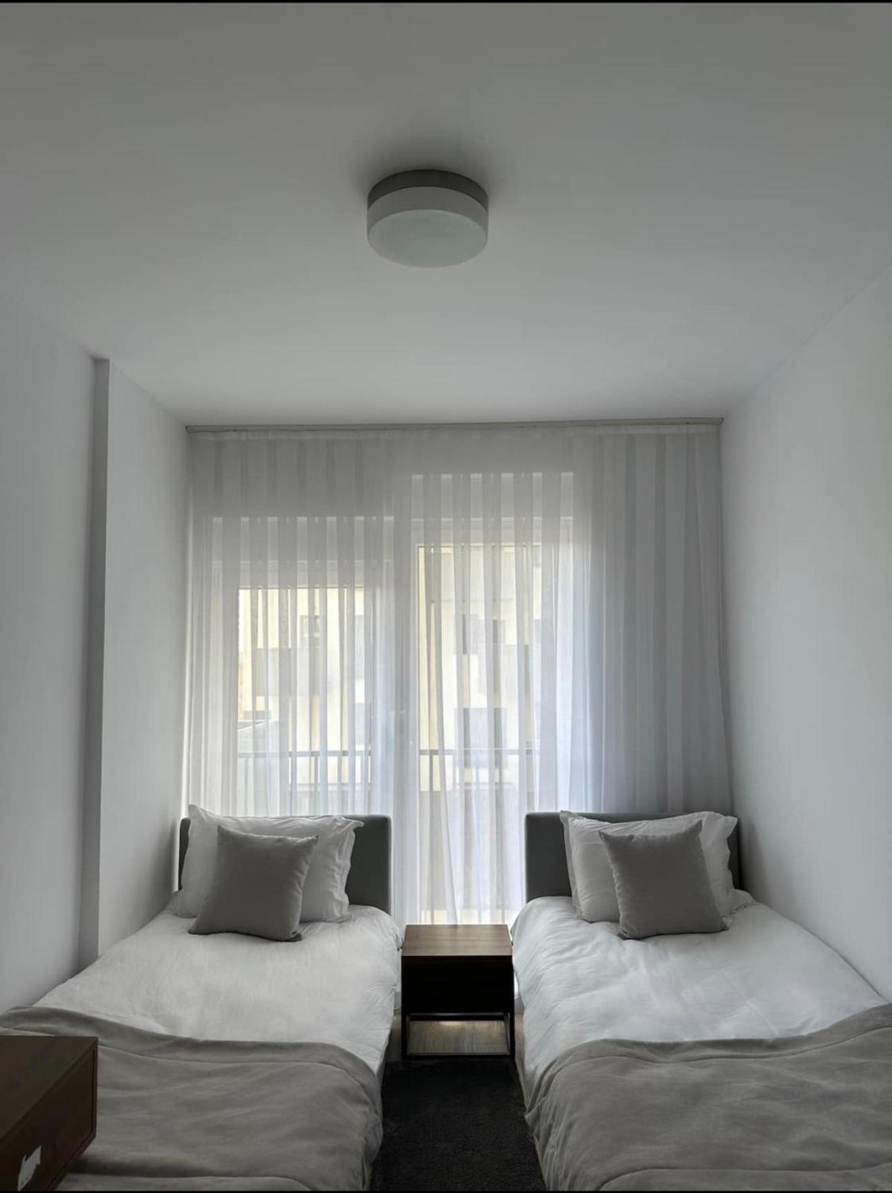 Airstay Prishtinë Luaran gambar