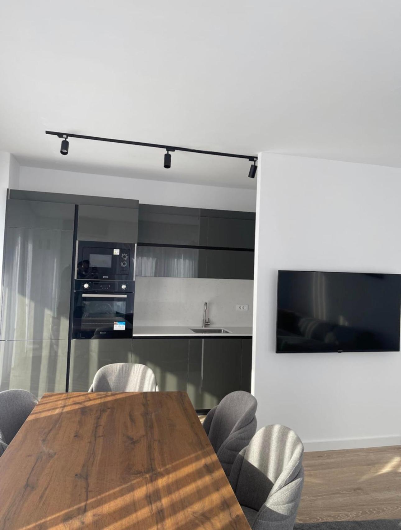 Airstay Prishtinë Luaran gambar